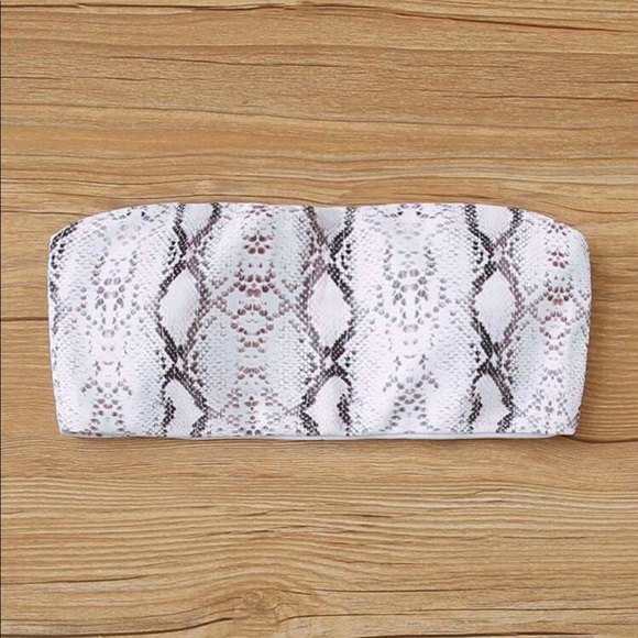 SHEIN Other - New in Bag Snakeskin Bandeau Bikini Top